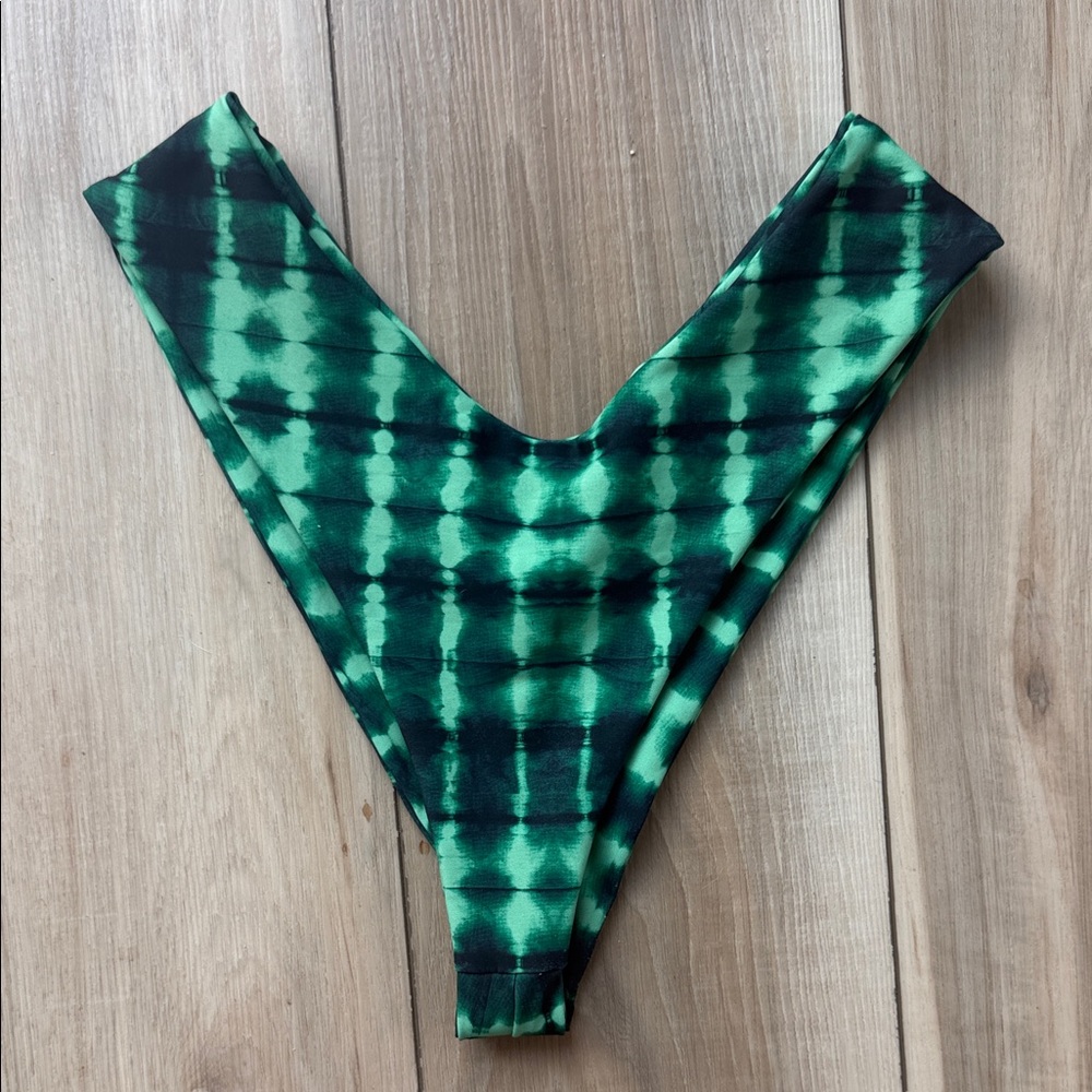 Skatie Reggea bikini bottom (L)